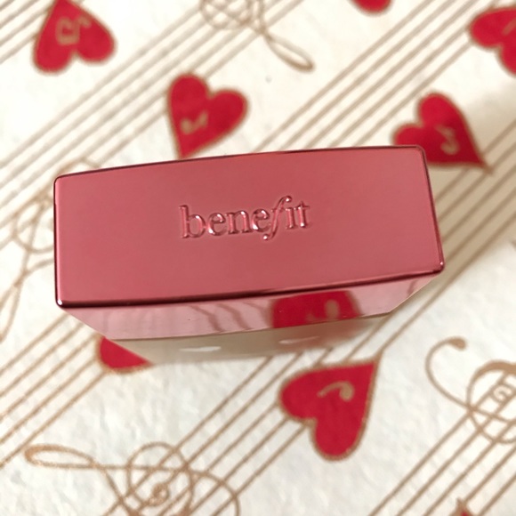 Benefit Hello Happy Soft Blur Foundation - Picture 5 of 5